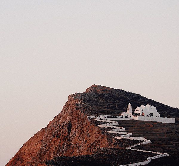 Relaxing Holidays in Folegandros